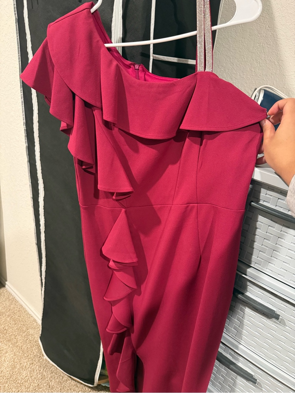 Women's One-Shoulder Ruffle Dress - Raspberry